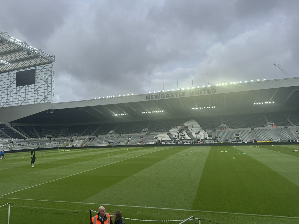 __CharlieWalker's tweet photo. 📍Arrived at St James’ Park ahead of Heaton Stannington vs Whitley Bay in the NFA Senior Cup Final 🏆

⏰ KO at 7:30pm - make sure to stay tuned for live updates during the match! https://t.co/Bauh0E5oyF