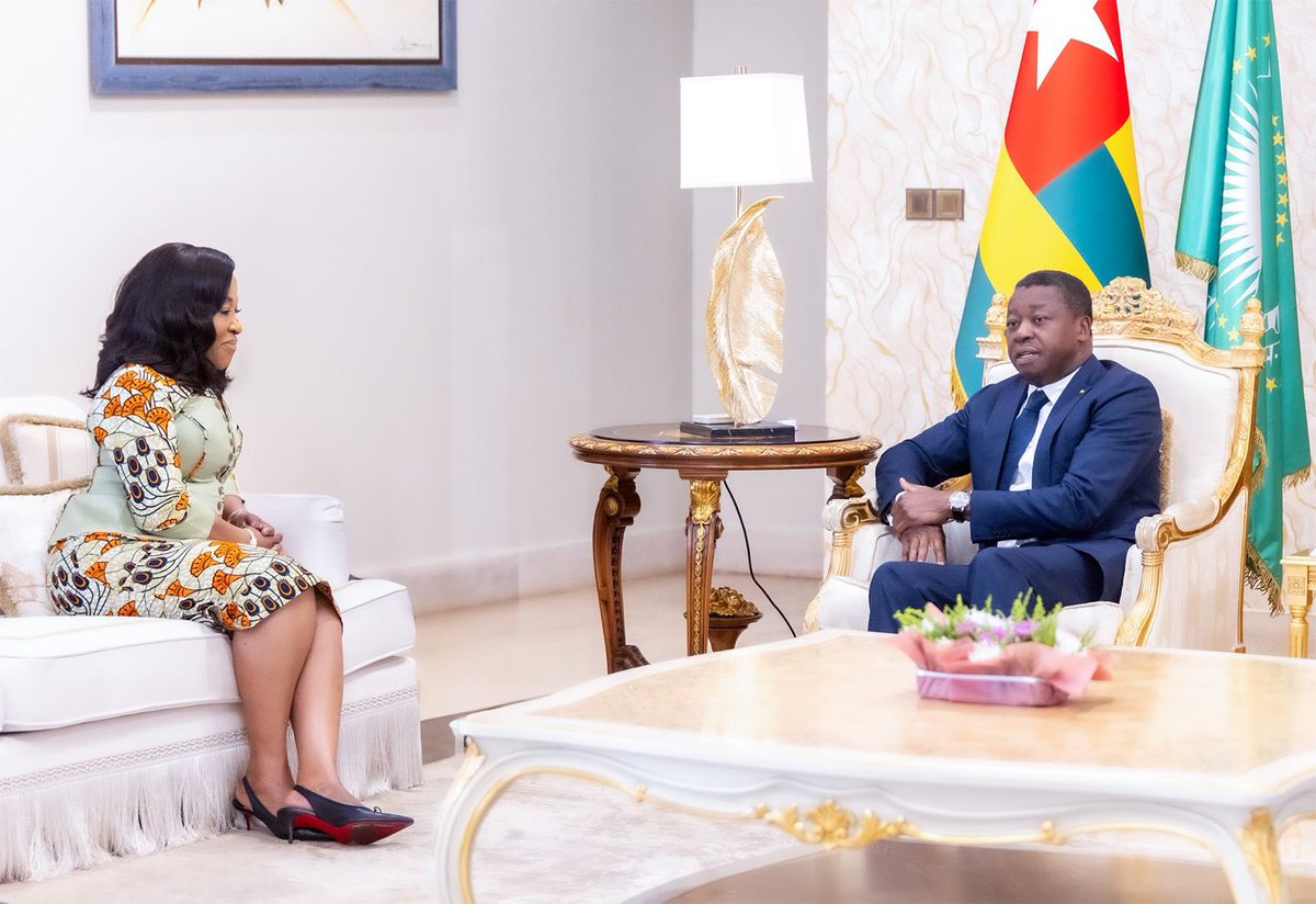 presidencecstg's tweet photo. Le Président du Conseil, SEM @FEGnassingbe s’est entretenu, ce mardi 05 mai 2026, avec le Secrétaire général du Commonwealth, Shirley Ayorkor Botchway, en visite de travail à Lomé.

https://t.co/yo1Lvjlp2c https://t.co/vGClx8qrPX