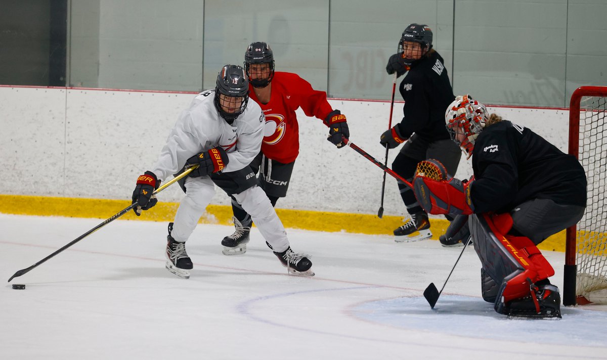 tonysunphoto's tweet image. #Ottawa #Charge sing happy birthday to Brianne Jenner during practice at the Bell Sensplex in Ottawa Tuesday. @pwhl_ott_gifs @PWHLOttUpdates #OttawaCharge @natashabaldin @ottsports #PWHL @thepwhlofficial #BrianneJenner