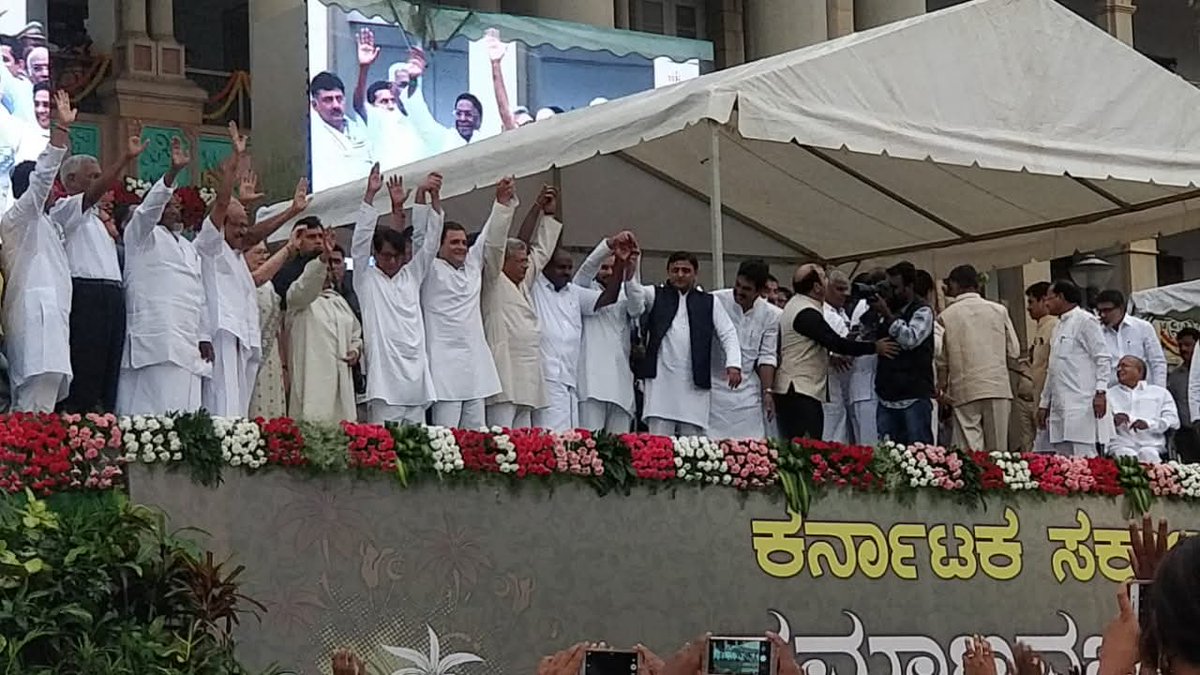 SandeshMysore7's tweet image. 7, just 7 yrs ago, n number of regional parties came together and challenged  ruling #NDA government at #Bengaluru

Today, most of them are not even in power, few of them have joined NDA, few have got vanished, and few are still struggling for the survival.
#ElectionHistory