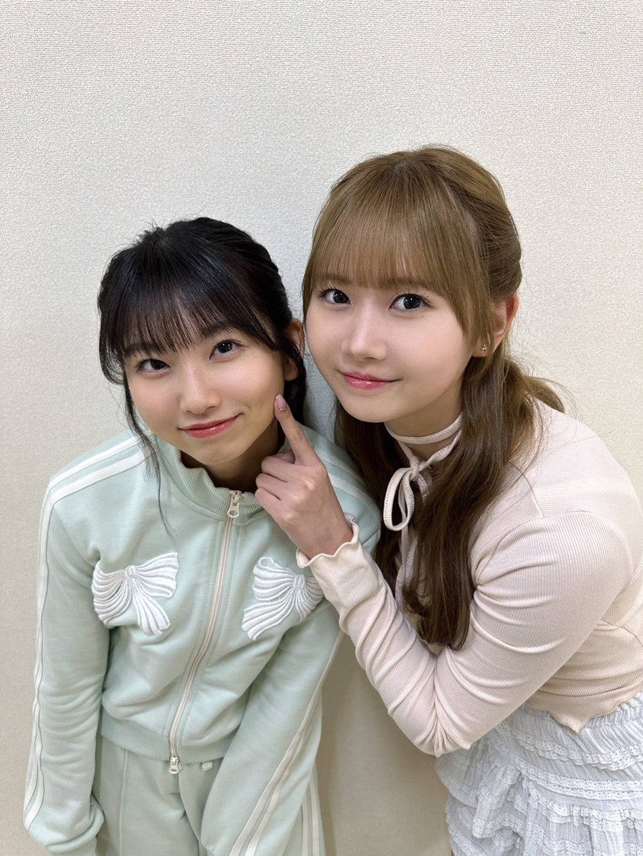 hp0221's tweet photo. はるさん、お誕生日おめでとう🤗
㊗️20歳🎉

#井上春華
#morningmusume26
#井上春華誕生祭 https://t.co/8fjQsK3IcL