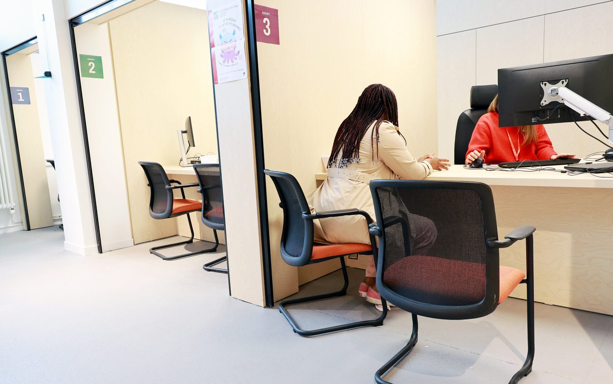 villedecergy's tweet photo. RELATIONS USAGERS | ⭐ Bonne nouvelle : #Cergy vient d'obtenir le renouvellement de sa certification #𝐐𝐮𝐚𝐥𝐢𝐯𝐢𝐥𝐥𝐞𝐬, décernée par l'@afnor !

✅ Une fois de plus, cette certification salue la 𝐪𝐮𝐚𝐥𝐢𝐭𝐞́ 𝐝𝐞 𝐥’𝐚𝐜𝐜𝐮𝐞𝐢𝐥 𝐞𝐭 𝐝𝐞 𝐥’𝐚𝐜𝐜𝐨𝐦𝐩𝐚𝐠𝐧𝐞𝐦𝐞𝐧𝐭 proposés aux habitants, à l’hôtel de ville comme dans les mairies annexes.

ℹ https://t.co/TWyOgxVCfg