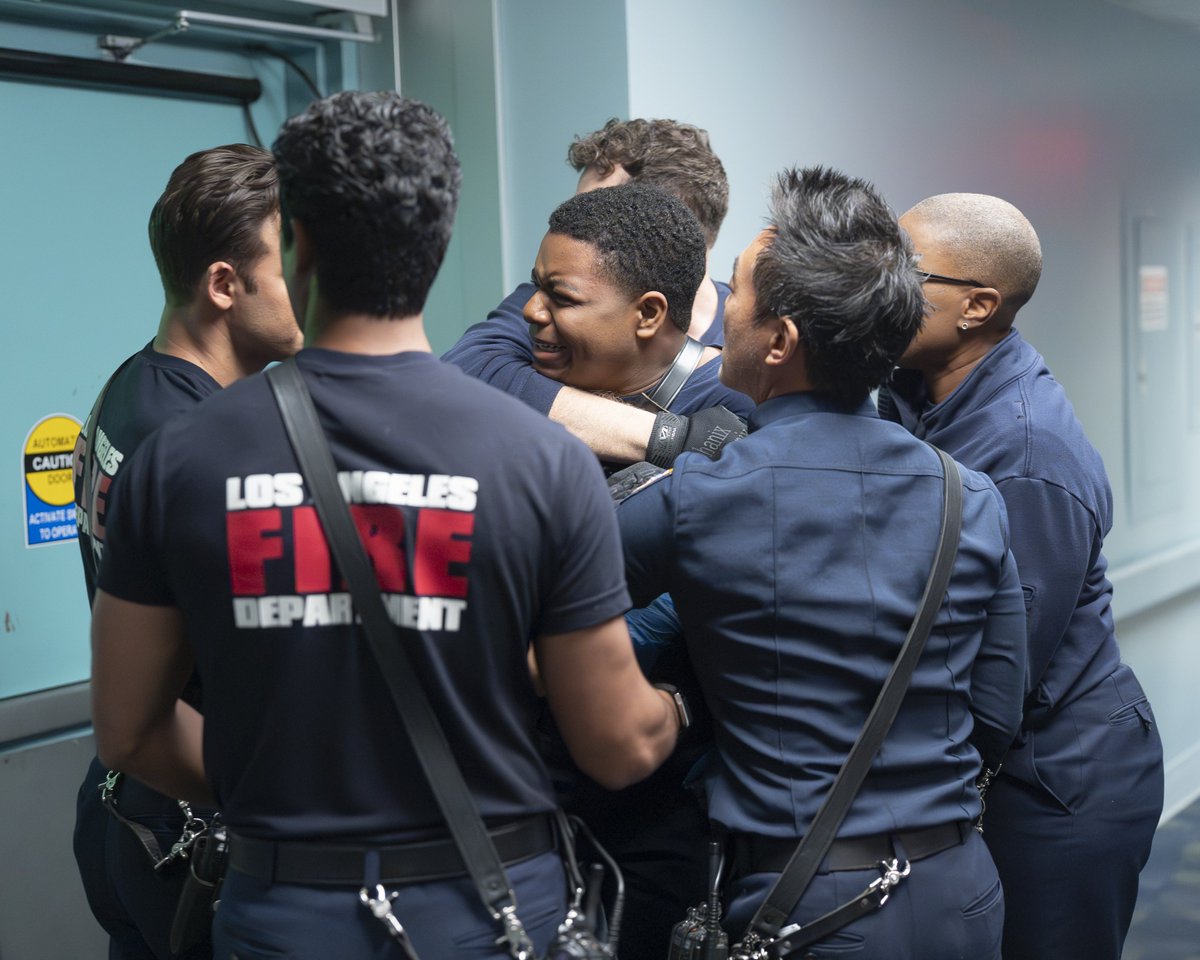 911_archive's tweet image. 🚒🧵 9x18: Hearst and Flowers (Finale) - STILLS!!