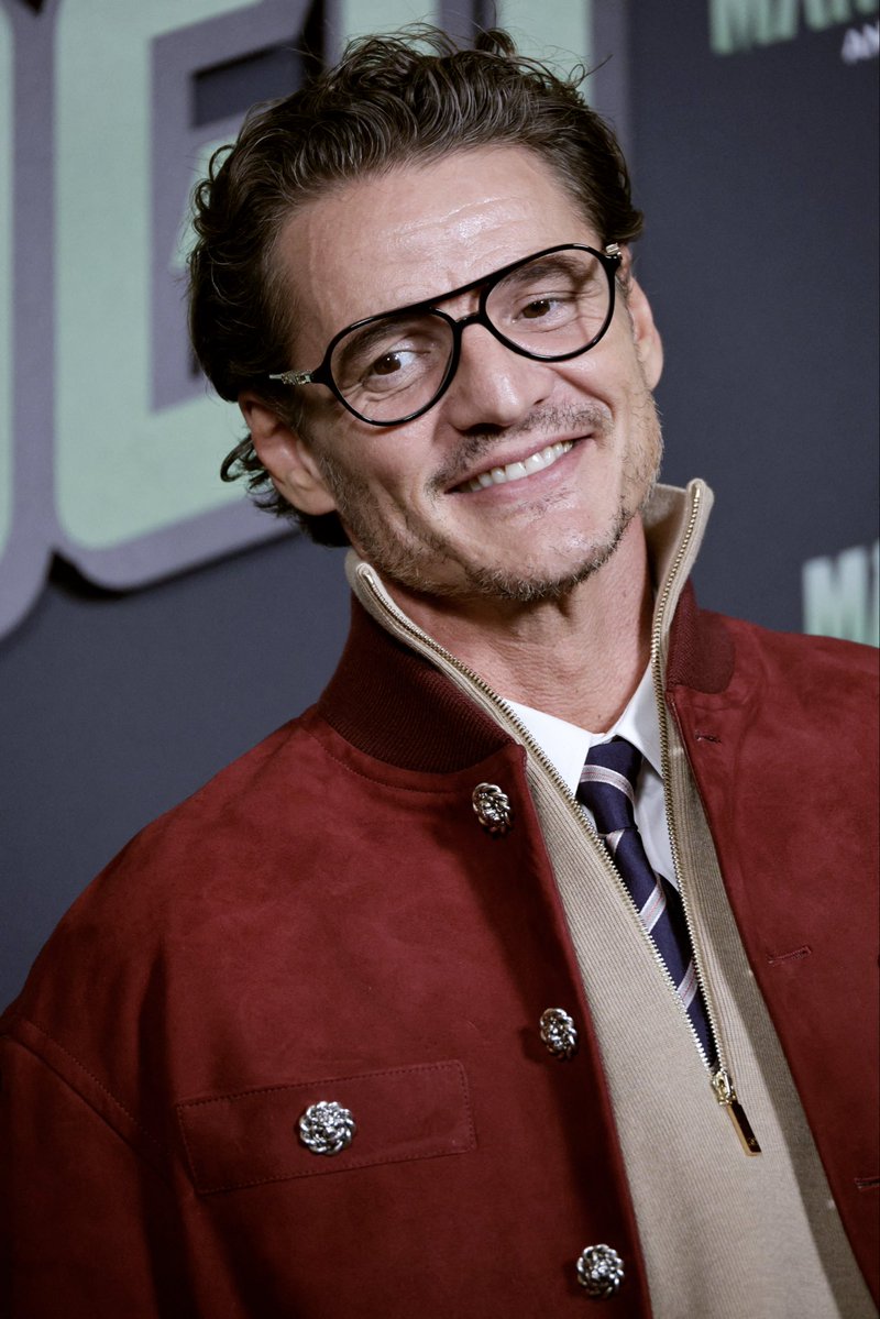 Pedro Pascal Daily tweet media