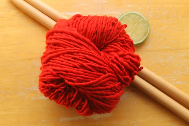 thefinelime's tweet photo. Thick #merinowool singles, #handspun from bright red wool.
https://t.co/Uqh05WFTV4 via @Etsy https://t.co/x0ozXVsaOt