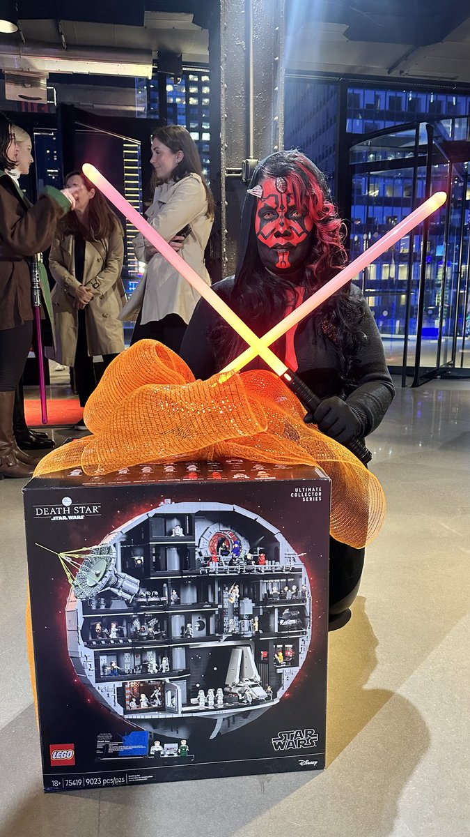 HexManiacKarina's tweet photo. Best @starwars Day of my LIFE!!!! I went to One Times Square for their Star Wars Night, saw the 501st, met amazing people and then to my complete and utter shock, I WON THE COSTUME CONTEST!!!! I am in absolute shock!!! I won the @LEGO_Group Death Star!!!!! WHAT A NIGHT!!! https://t.co/FDbFX2xj1P