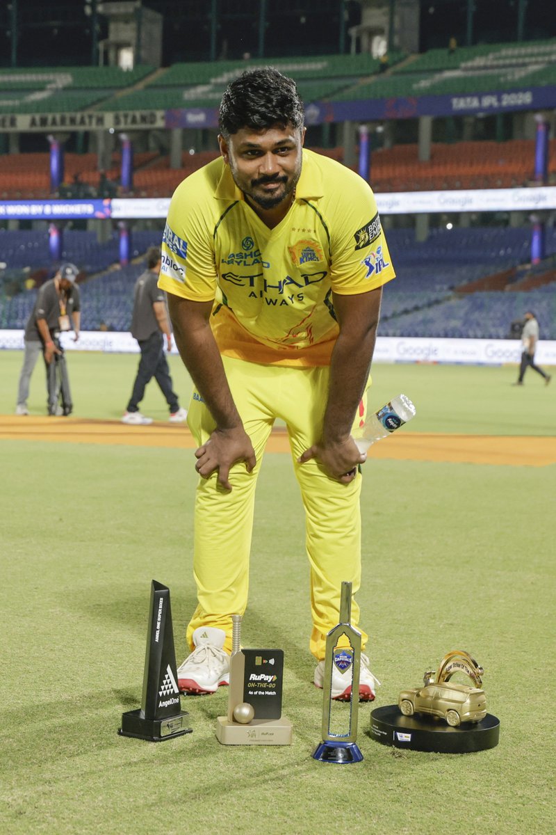 IPL's tweet photo. Running out of hands for all these awards! 🏆🙌

Drop a 💛 if you enjoyed the Sanju Samson show 👇

#TATAIPL | #KhelBindaas | #DCvCSK | @ChennaiIPL | @IamSanjuSamson https://t.co/VfsLlDrqXk