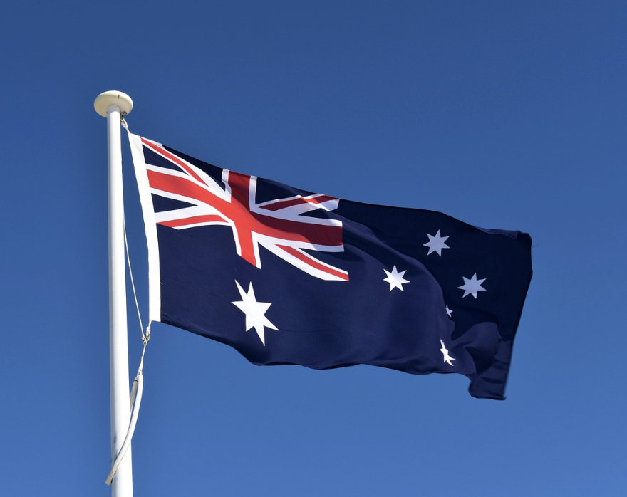 cryptodotnews's tweet photo. JUST IN: Coinbase enables self-managed super funds in Australia, giving crypto access to more than $1 trillion AUD in retirement capital https://t.co/7WXOk9qM4O
