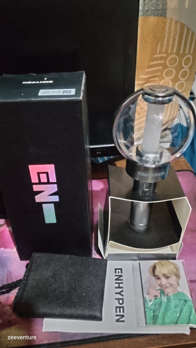 __itscielo's tweet photo. LFB fix price 800 never been used (photo card not included) if gusto kasama 1k All in. RFS need funds. @ENHYPENMARKETPH https://t.co/uMoKe47c43