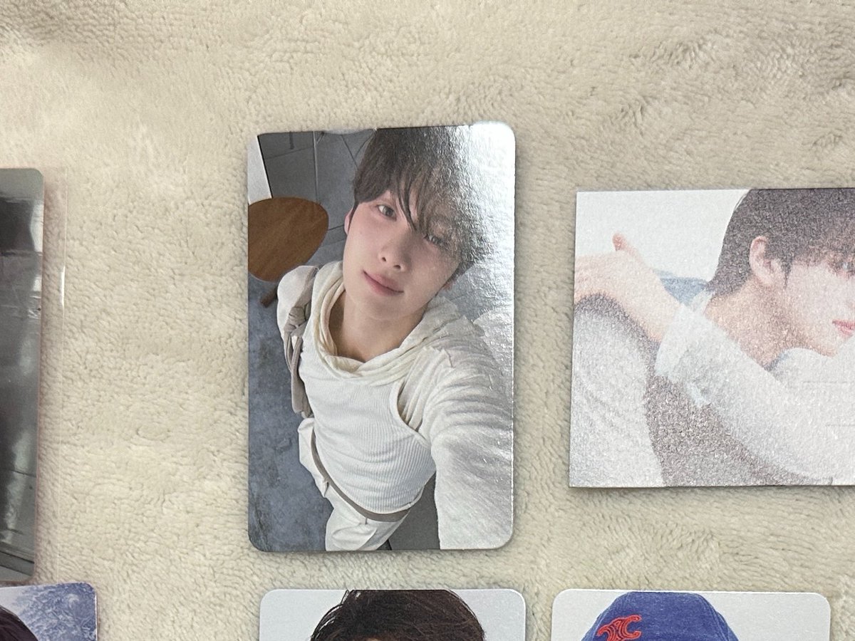 ktym_e's tweet photo. @svt17_hani はじめまして。こちらのヨンジェと丸印お付けしたジフンの交換は可能でしょうか？よろしくお願いいたします。 https://t.co/MG1vyq13iS