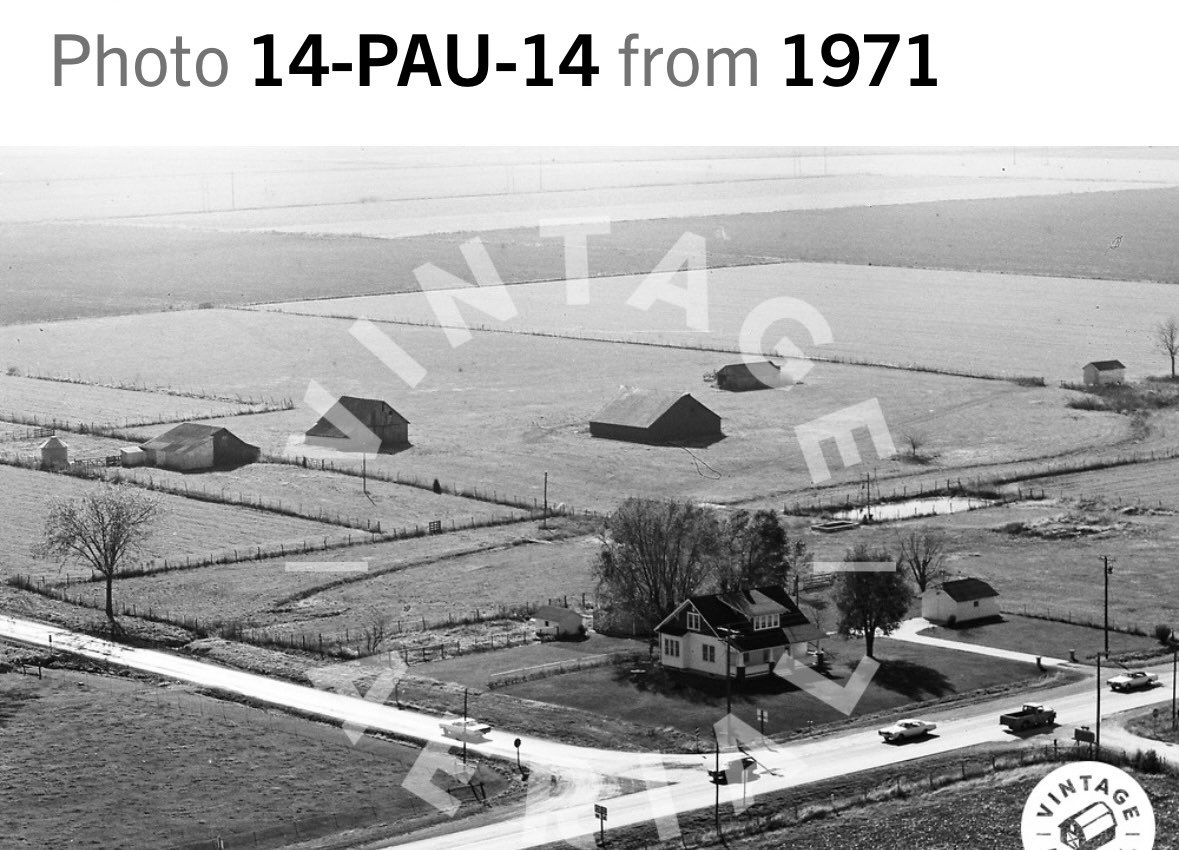 gavin_spoor's tweet image. We haven’t just lost farmers in the past 50 years, we’ve lost farms. 

What used to be a homestead raising four different kinds of livestock, three kinds of forage crops, and a few acres of grain in 15 different fields is now a perfectly manicured 160 acres of soybeans.