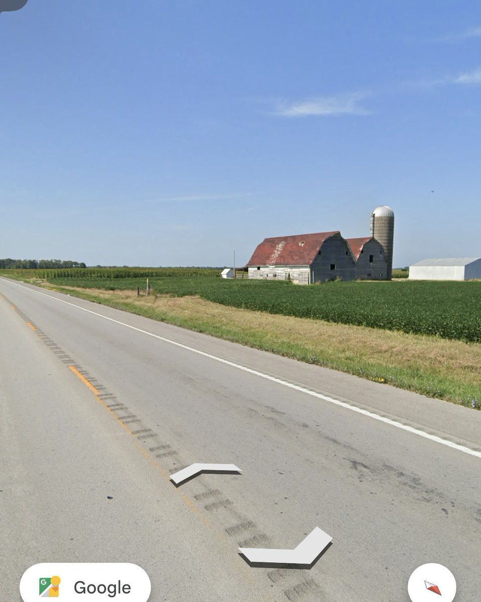 gavin_spoor's tweet image. We haven’t just lost farmers in the past 50 years, we’ve lost farms. 

What used to be a homestead raising four different kinds of livestock, three kinds of forage crops, and a few acres of grain in 15 different fields is now a perfectly manicured 160 acres of soybeans.