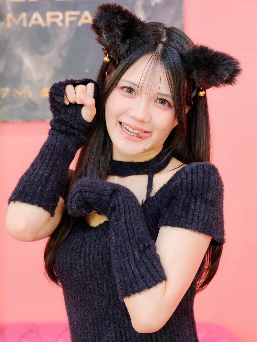yoshiming___'s tweet photo. ちゃんと告知してなかったのに
見つけてフォロワーさんが撮りに来てくれてたのとっても嬉しい🥹💗

にしても、可愛すぎん？🐈‍⬛🎀

#フレッシュ撮影会 #撮影会モデル
 #コスプレ #猫耳 https://t.co/i3l7osMgoA