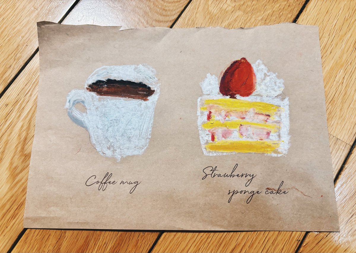 これはほんと。
うちの7歳もこれ。

能力以上の絵が描けたことに満足してて本当にここ数年でいちばん買ってよかった本…😌

お出かけできない日もじっくり集中して描いてくれるし、1500円ちょいでこれが得られるの最高でしかない