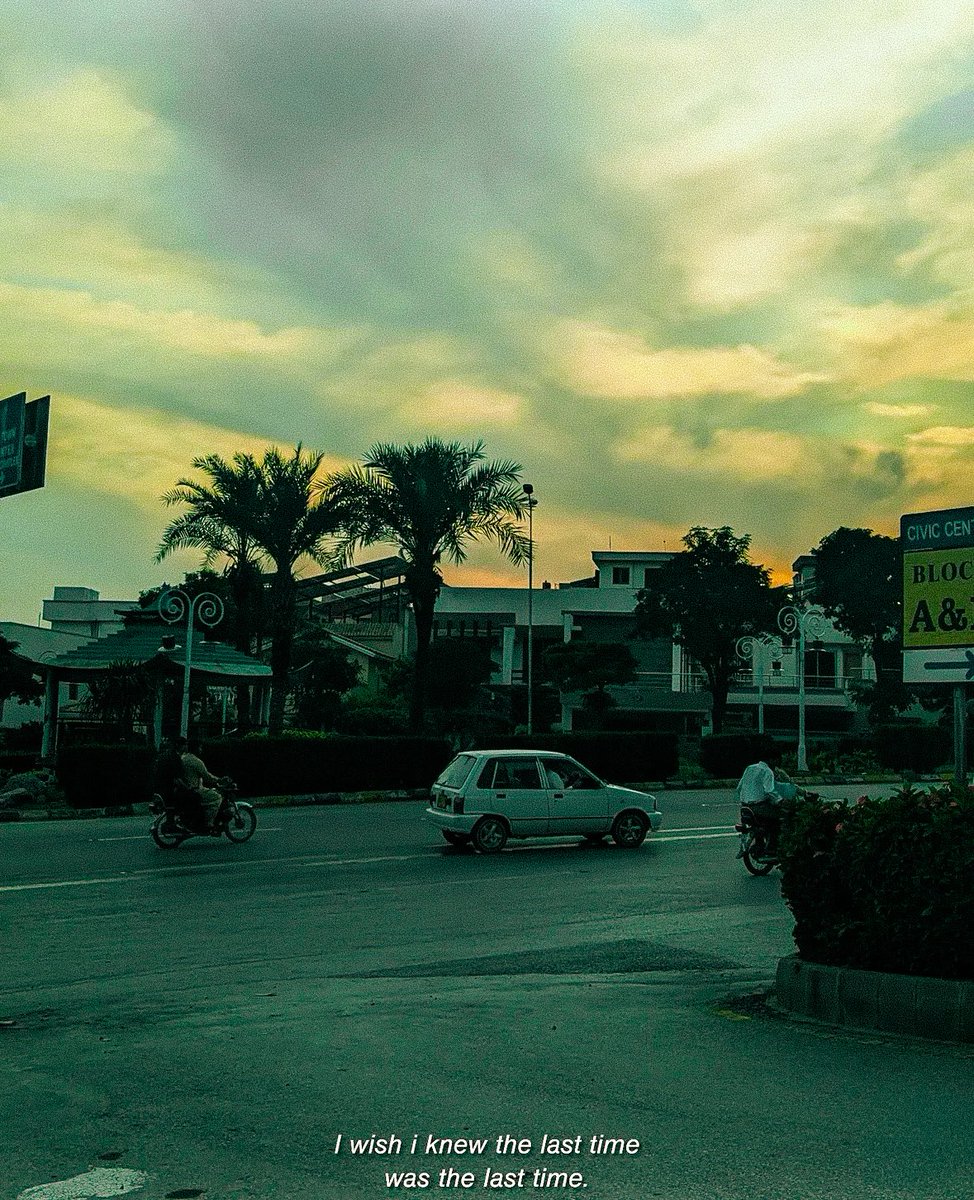 PhotosbyJuanca's tweet image. One day, ordinary moments become the ones you miss the most.
#Nostalgia #LateNightThoughts #MoodyGrams #QuietMoments #CinematicVibes #Reflection