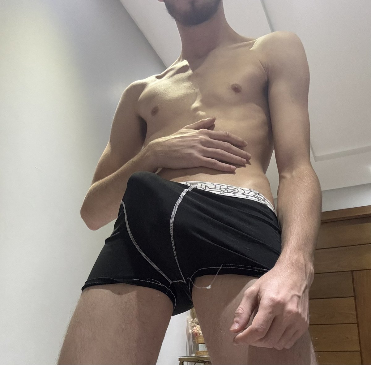 Kaoo2002's tweet photo. Querendo sair para fora 😈

#PINTOSAWARDS #BUNDAAWARDS #PINTOAWARDS #PINTOSAWARDS #PINTOSAWARD #XOTAAWARDS #PEITOAWARDS #TROCONUDS https://t.co/LlHBIr2cUE