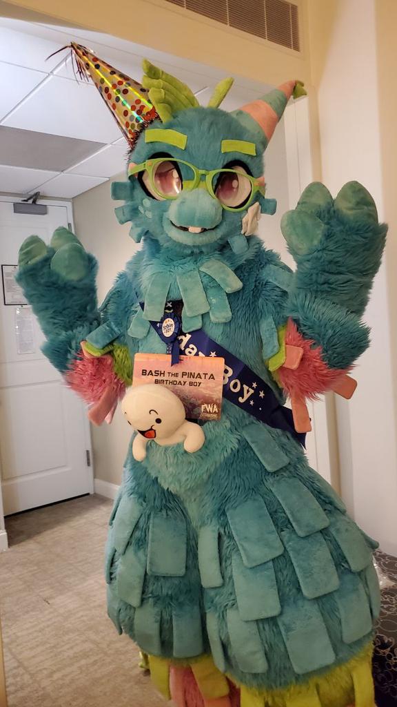 Bash the Piñata 🪅 @FWA Dealers A-14 Birthday Boy tweet media