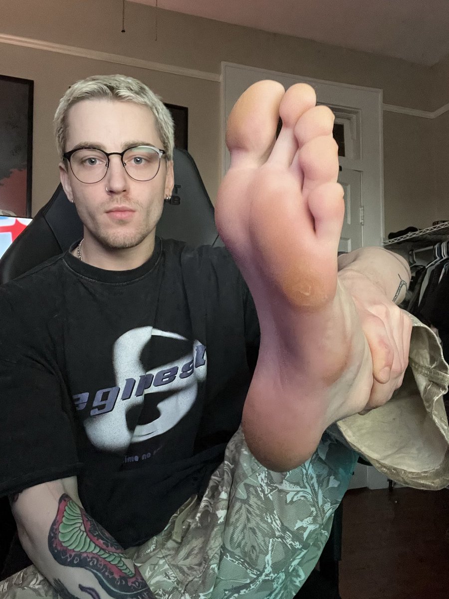 Anthony tweet media