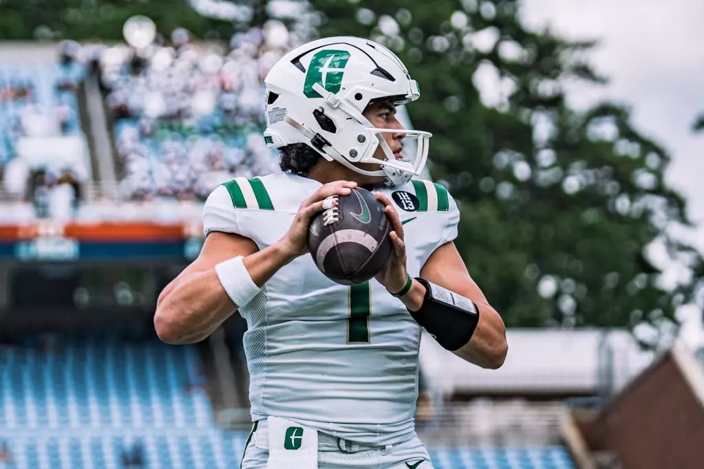 LJ_Funk6's tweet photo. Blessed to receive an offer from UNC Charlotte @CoachTFitch @CioffiGary @LoyaltyPerform @E_Knight_5 @Coach_AD615 @coachbrunetti2 @Coach_Peavey @beyond_grind @TomLoy247 @ChadSimmons_ @Andy_Villamarzo @615Preps @joe_spears7 https://t.co/2j12p9sRlp