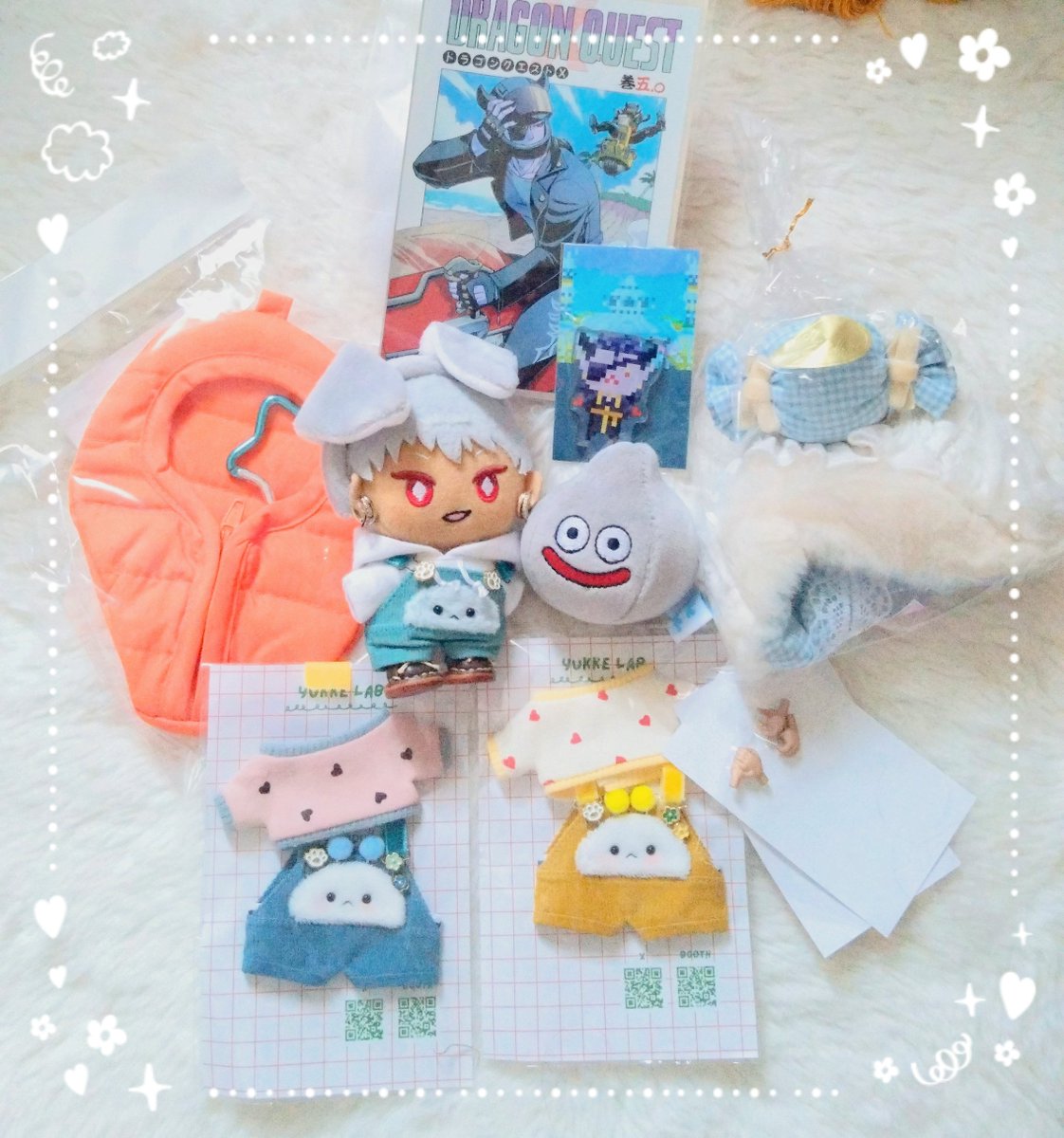 戦利品👍✨
御本うつすのアレなので、頂いたノベルティだけ。副官殿パソコン前に置くか🙌