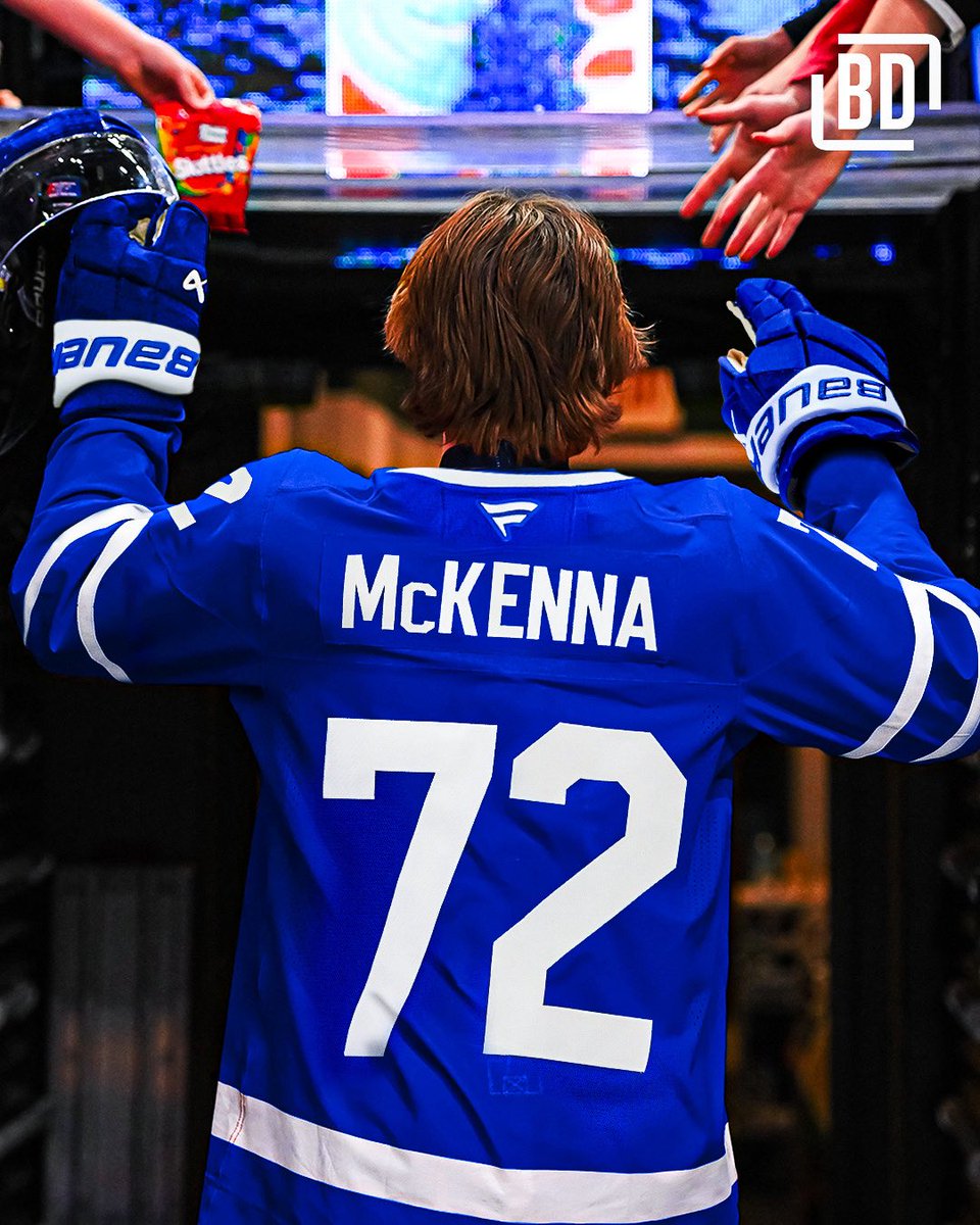 BarDown's tweet photo. MCKENNA TO THE MAPLE LEAFS IS A REAL POSSIBILITY AFTER THEY WON 1ST OVERALL 👀 https://t.co/733mOpzhhF