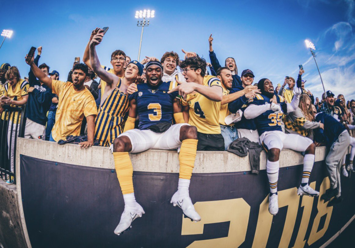 After a very good conversation with <a href="/CoachHGibbs/">Hudson Gibbs</a> 
I am extremely blessed to receive my first division 1 offer <a href="/Adamdon3/">Adam Donnelly</a> <a href="/Coachrobmarler/">Rob Marler</a> <a href="/LMRamsFootball/">Lake Mary Football</a>