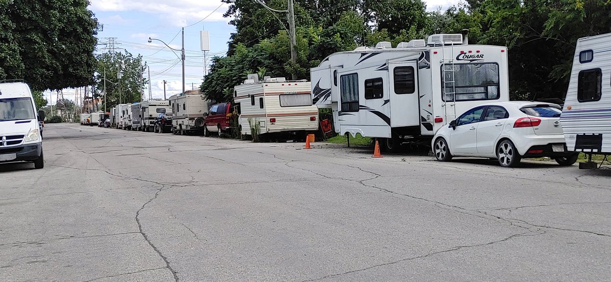 housingdrama's tweet image. Sociopathic team #Ontario 's prioritizing defined➡️cuts mental health access , legislates poverty ,🚫enforce 2005 AODA #disability law , increases #taxpayer debt filling the gravy train