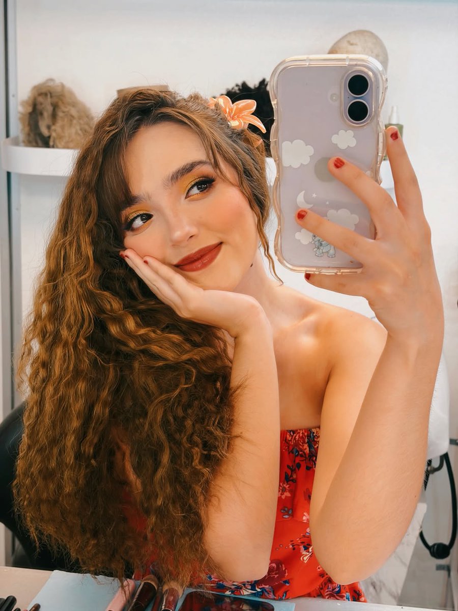 𝑚𝑎𝑟𝑖 𝝑𓏲 tweet media