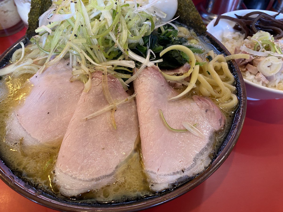 ぴぴ tweet media