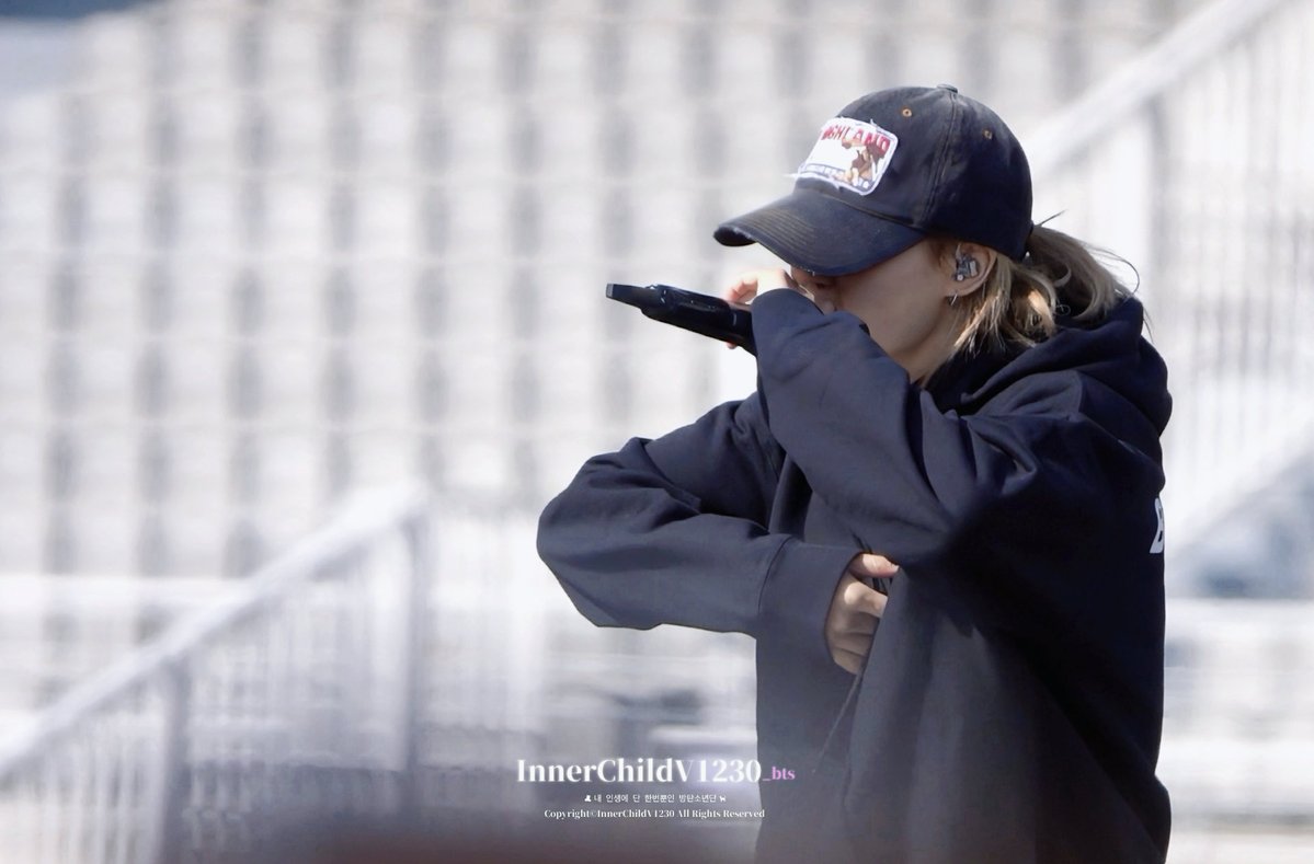InnerChildV1230_bts tweet media