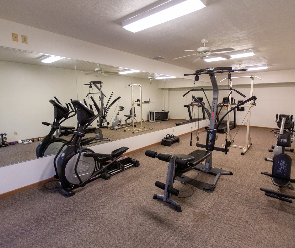 LiveAtMetro_'s tweet photo. Cedar Ridge offers 2-bedroom apartments in Waynesburg, PA, with a fitness center, dog-walking areas, a playground, and a pavilion. Close to dining, outdoor recreation, and local attractions.

Now leasing from $1,000–$1,100/month.
https://t.co/MZ8FaUvpPI https://t.co/y7M5fIkfCB