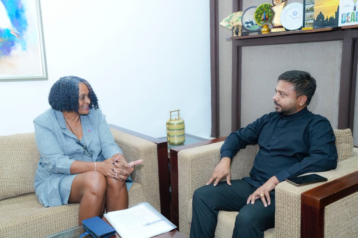 @EmbaCubaSriLanka tweet media