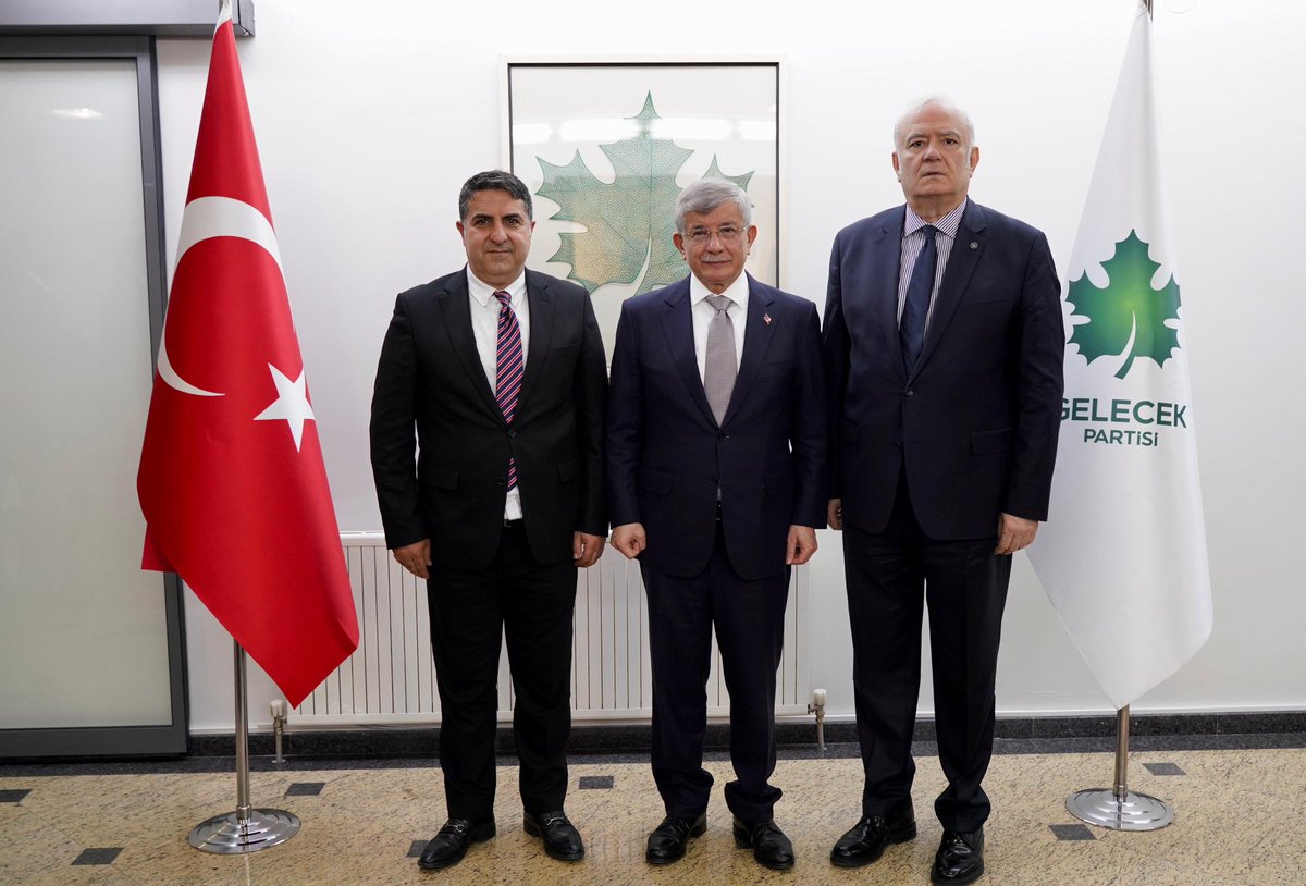 baybatihan's tweet photo. Sivil Toplum ve Halkla İlişkilerden sorumlu Genel Başkan Yardımcımız Sn.Ferhat Esener Bey’in önerisi, ile Genel Başkanımız Sn. Prof.Dr.Ahmet Davutoğlu Bey’in olurları ile STK ve Halkla ilişkilerden sorumlu başkan yardımcılığı görevine atandım. https://t.co/A8M7mXmdpo