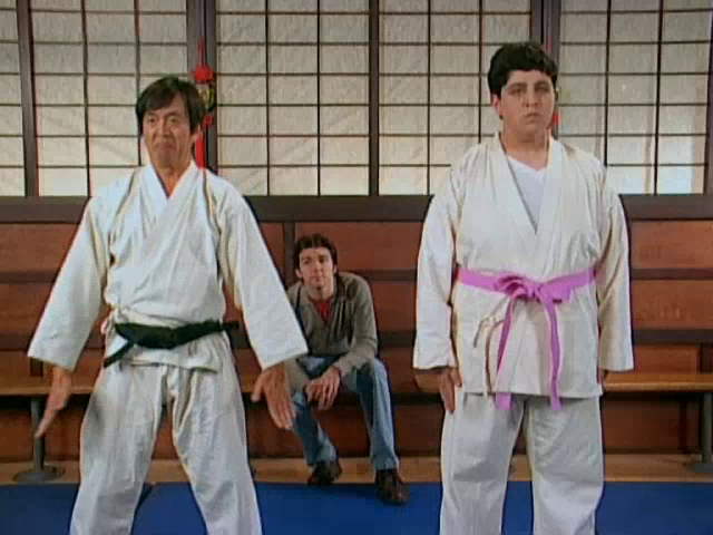 ThePearSource's tweet photo. The gym from the #DrakeAndJosh pilot was re-used for the only edition of 'Shane VS Things' in #AllThat season 9. The skit also appeared a few times in season 8, but filmed on a different set. https://t.co/8rjhEWr9aE