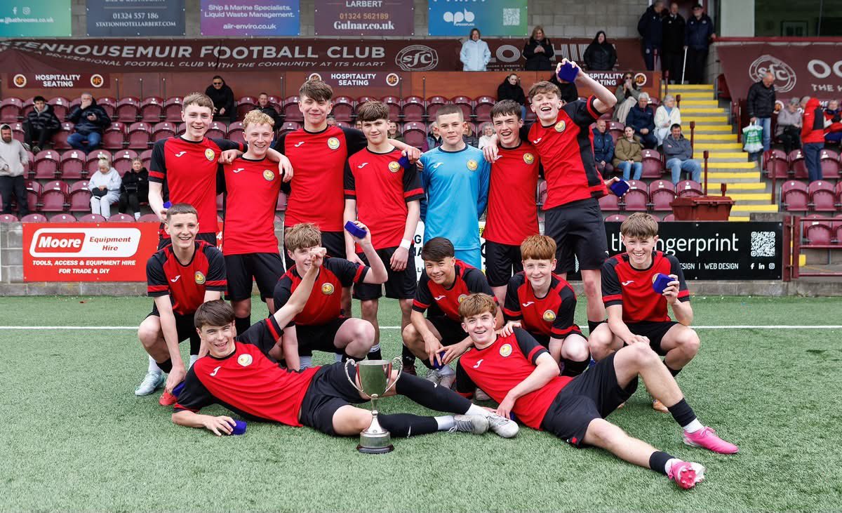 AyrshireSFA's tweet photo. Brilliant stuff from our Under 15 team today who defeated Dundee Schools 3-1 to become @sschoolsfa National Champions @StenhousemuirFC. Outstanding achievement!!! https://t.co/LrYI6YBWbu