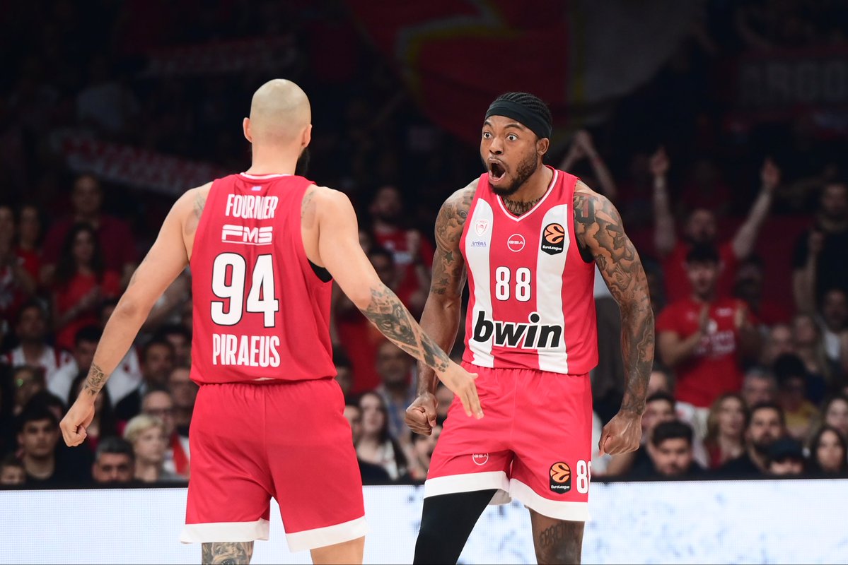 Euroleague Time tweet media