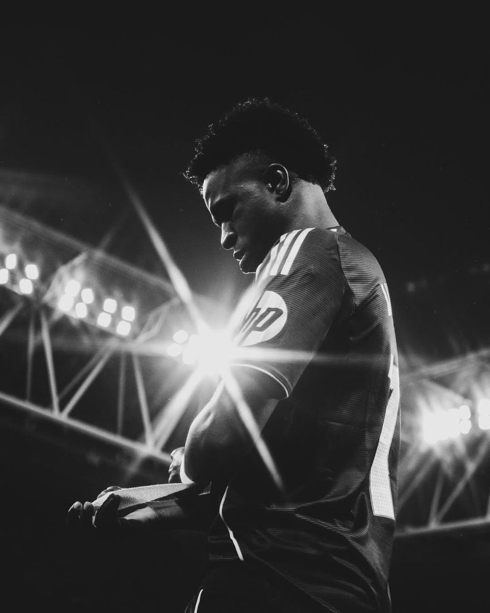 Vini Jr FanBoy 🤍🇫🇷🇧🇷 (@vinijrfanboy) on Twitter photo 