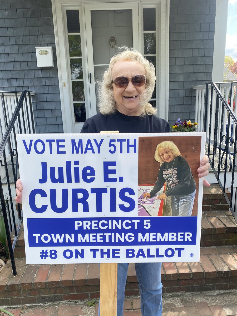 Julie Curtis tweet media