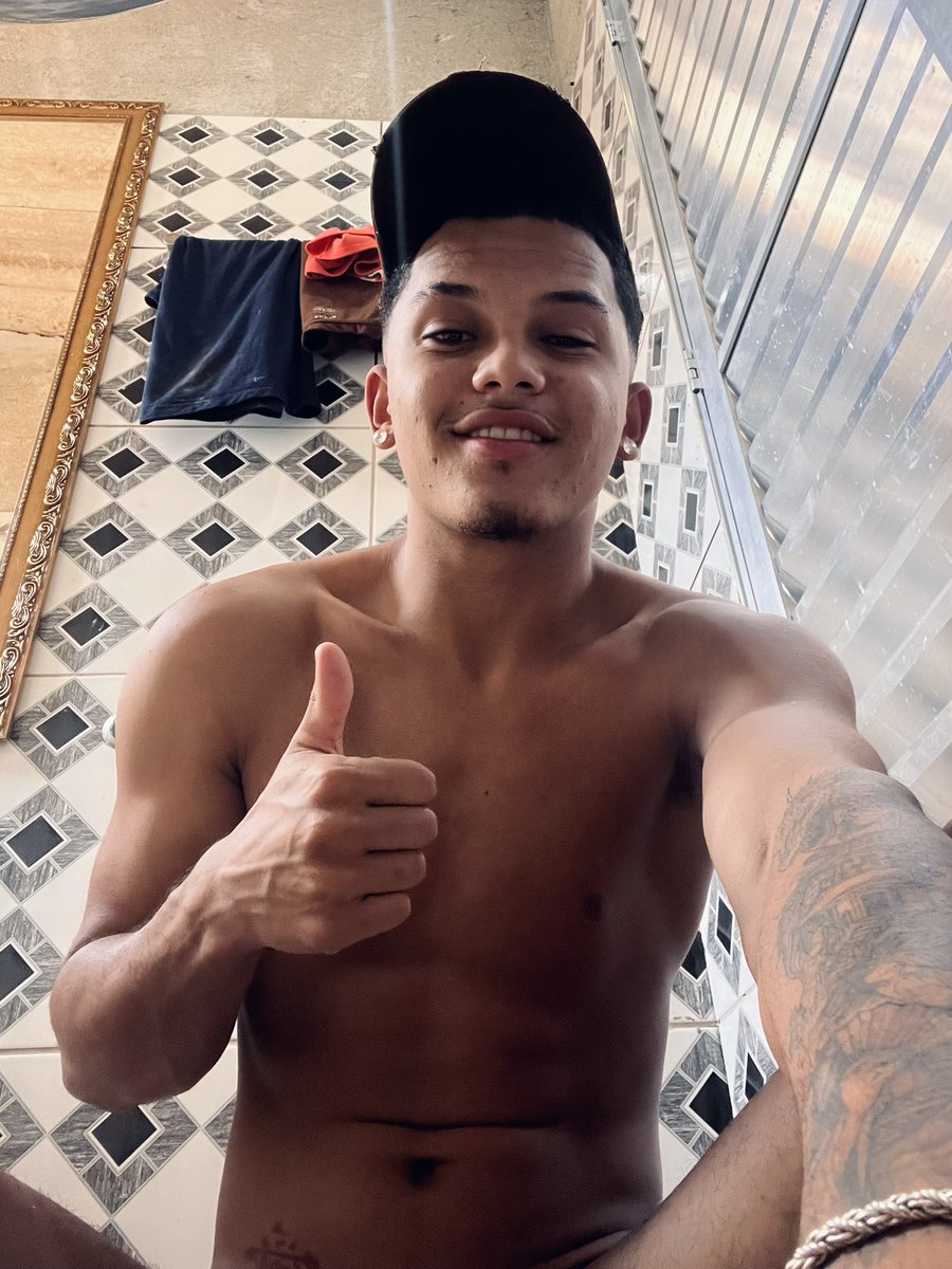 KAUANZIN 19 👼🏻🔞 tweet media