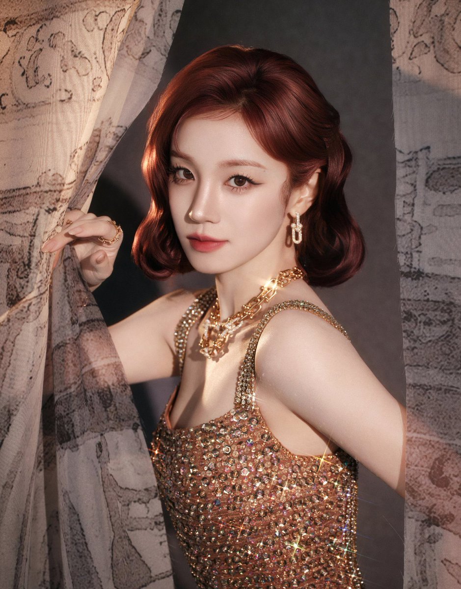 YUQI's “Motivation” was the #1 best-selling physical album on Kugou Music this week.