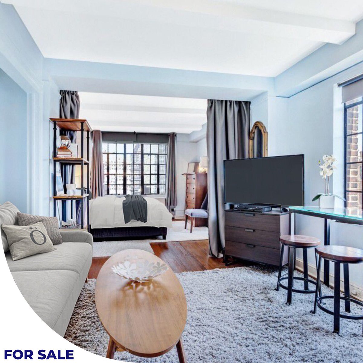 New price. Next-level views ✨
Perched on the 23rd floor at Woodstock Towers, this sun-filled corner studio (convertible to a one-bedroom) offers sweeping skyline and river views with northern + eastern exposures.