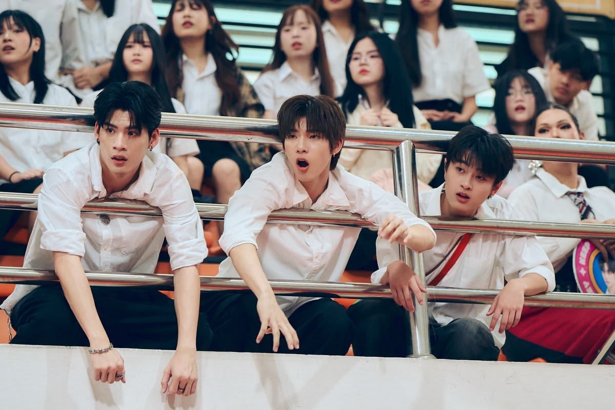 saraah_universe's tweet photo. ULTIMATE TRIO https://t.co/BEEBFrrVIV