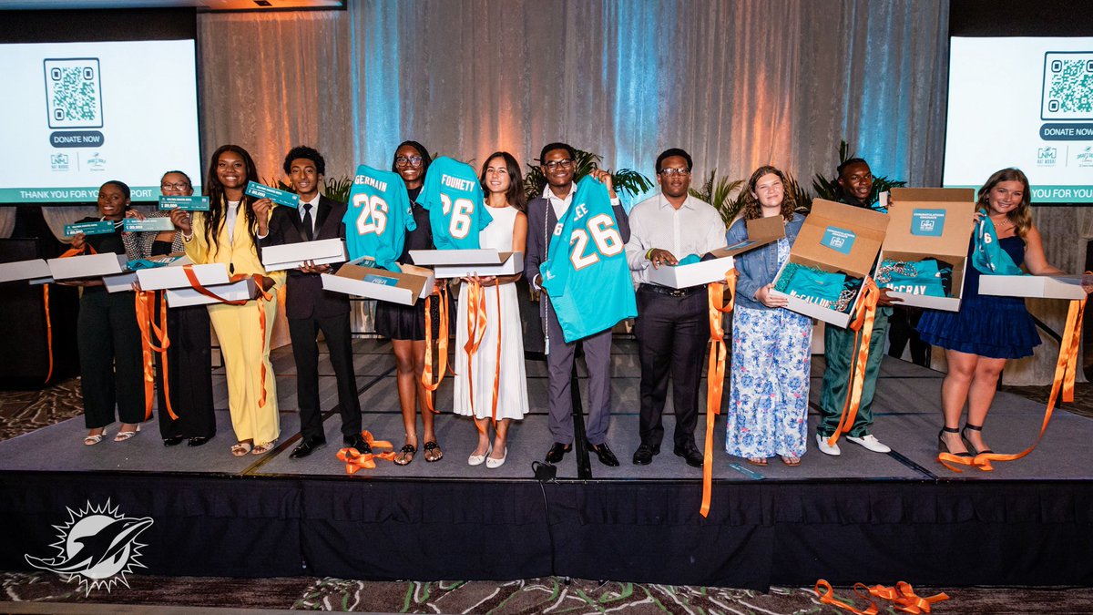 Miami Dolphins Foundation & Community Programs tweet media