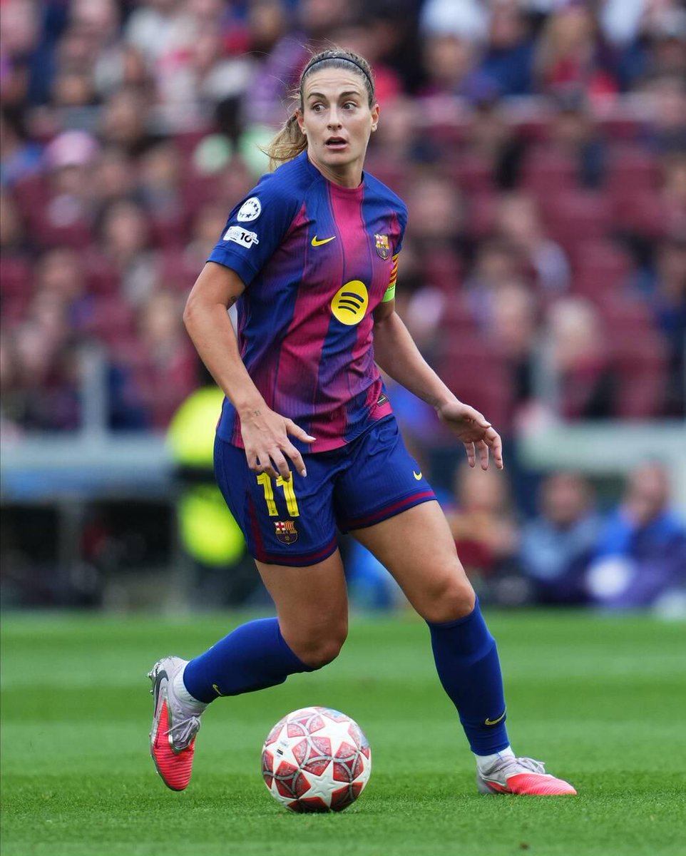 ³Arantxa Cerezo 💙❤️ tweet media