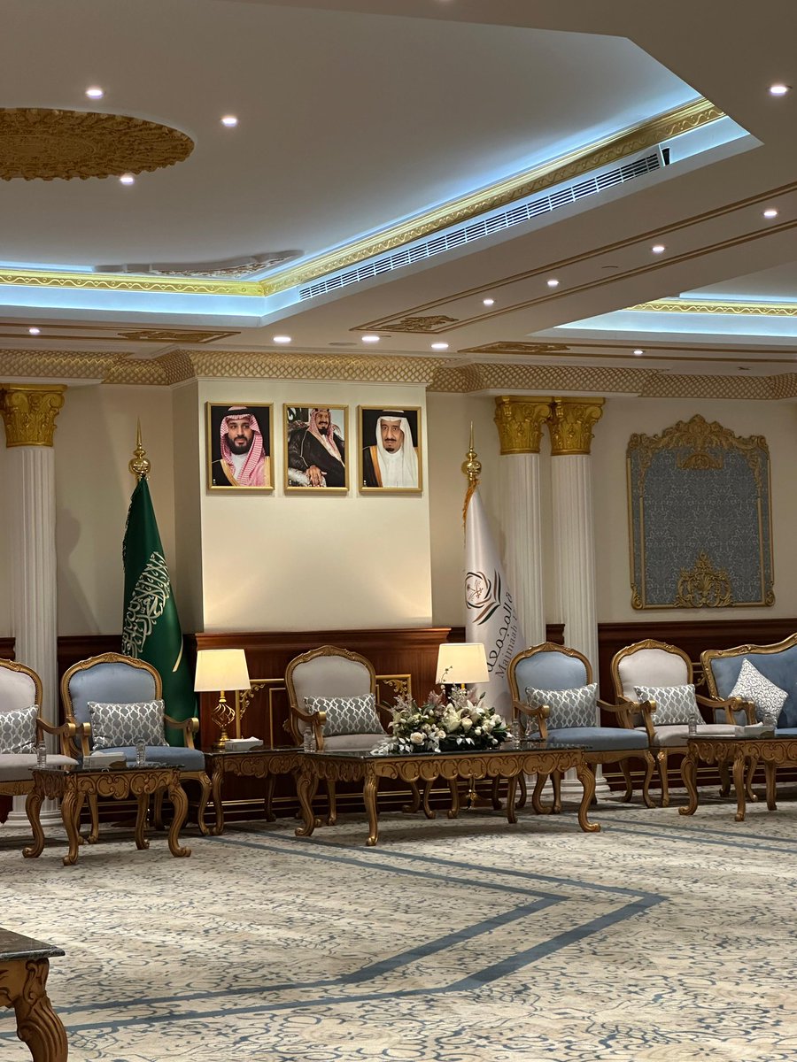 عبيد الشمري tweet media