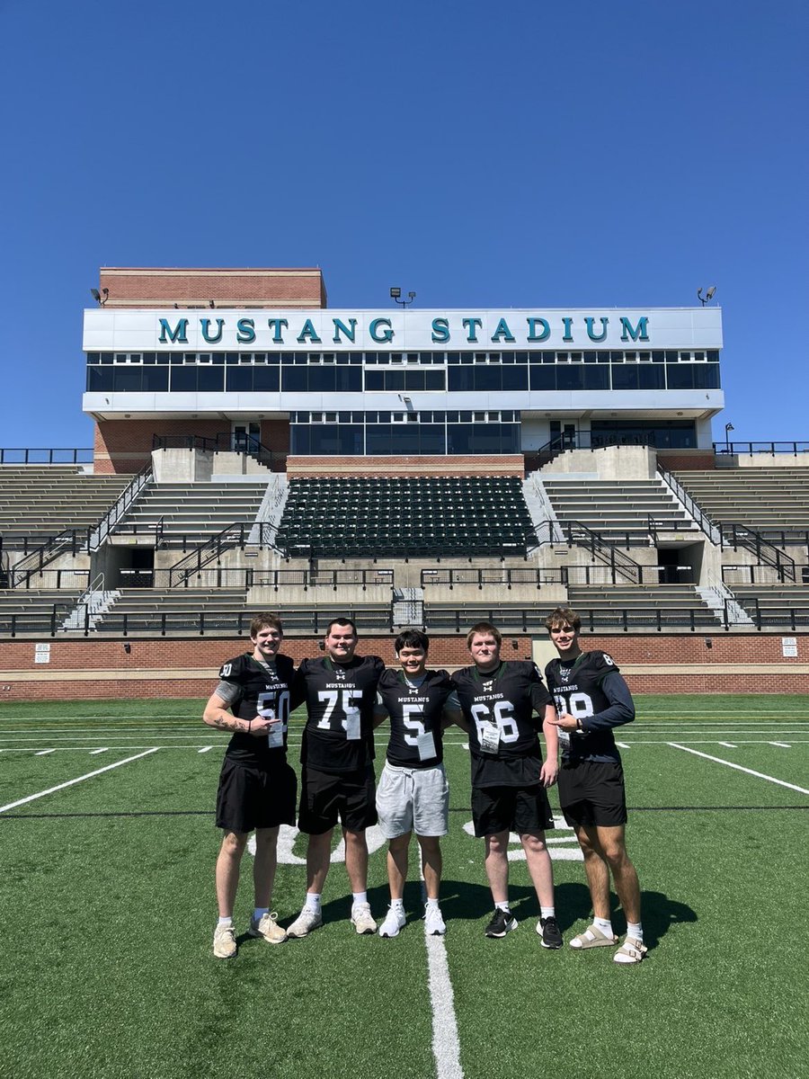 HenryRoyal27's tweet photo. Thank you @coachpeeg and @GoMustangSports for having me down for a visit! I loved campus and I can’t wait to see more! https://t.co/ZlxsPWe3qT