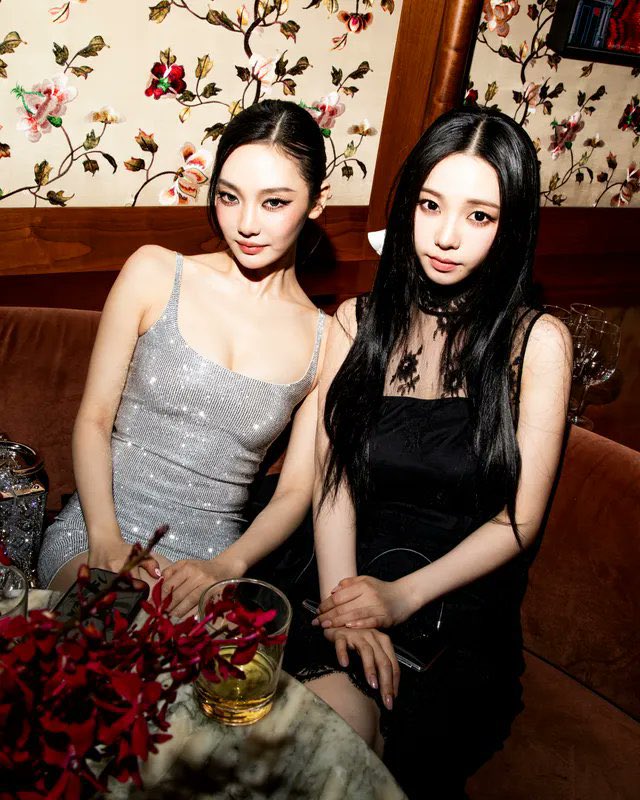 순간의 카리나 tweet media