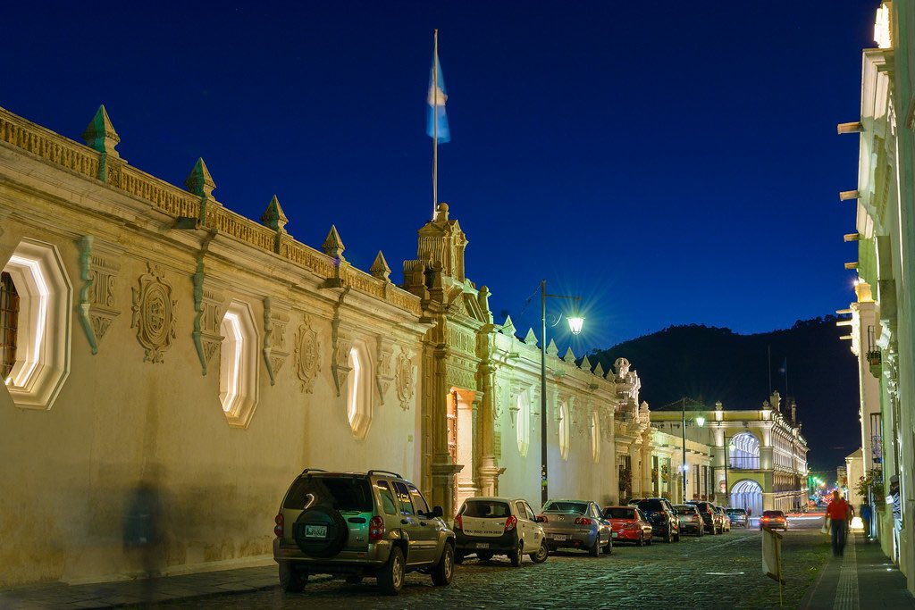 CAMCathAes's tweet photo. Pontificia Universidad San Carlos de Borromeo, Guatemala 🇬🇹 

Founded in Antigua in 1676, it was the first university in Central America. It remained under direction of the Church until 1875, when liberal governments took it and turned it into the disfunctional mess it is today. https://t.co/Qa3cnUiF53