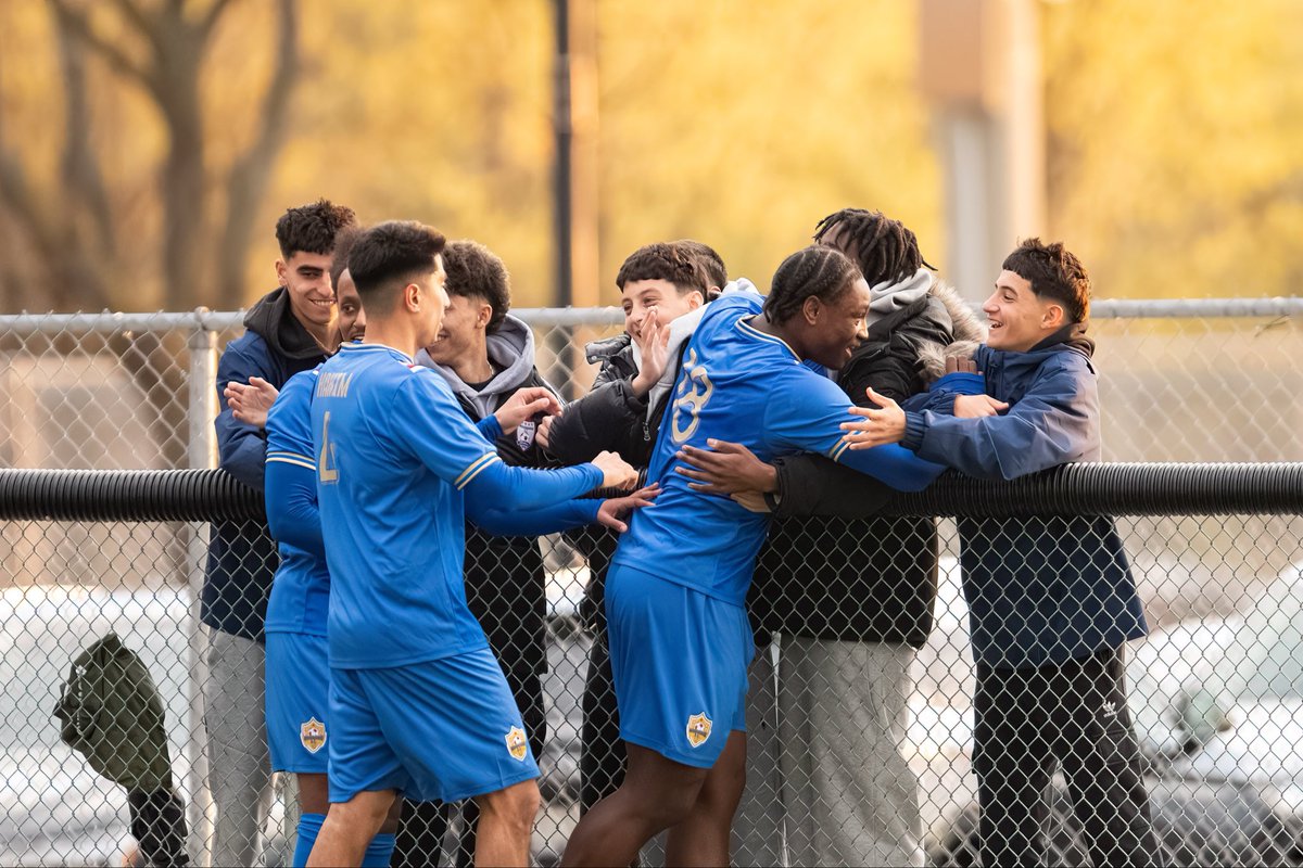 OntarioPLSoccer's tweet photo. Who we do it for 🥹

📸Martin Bazyl (@mbazyl) 

#OPL #OPLsoccer https://t.co/frv37KOIAB