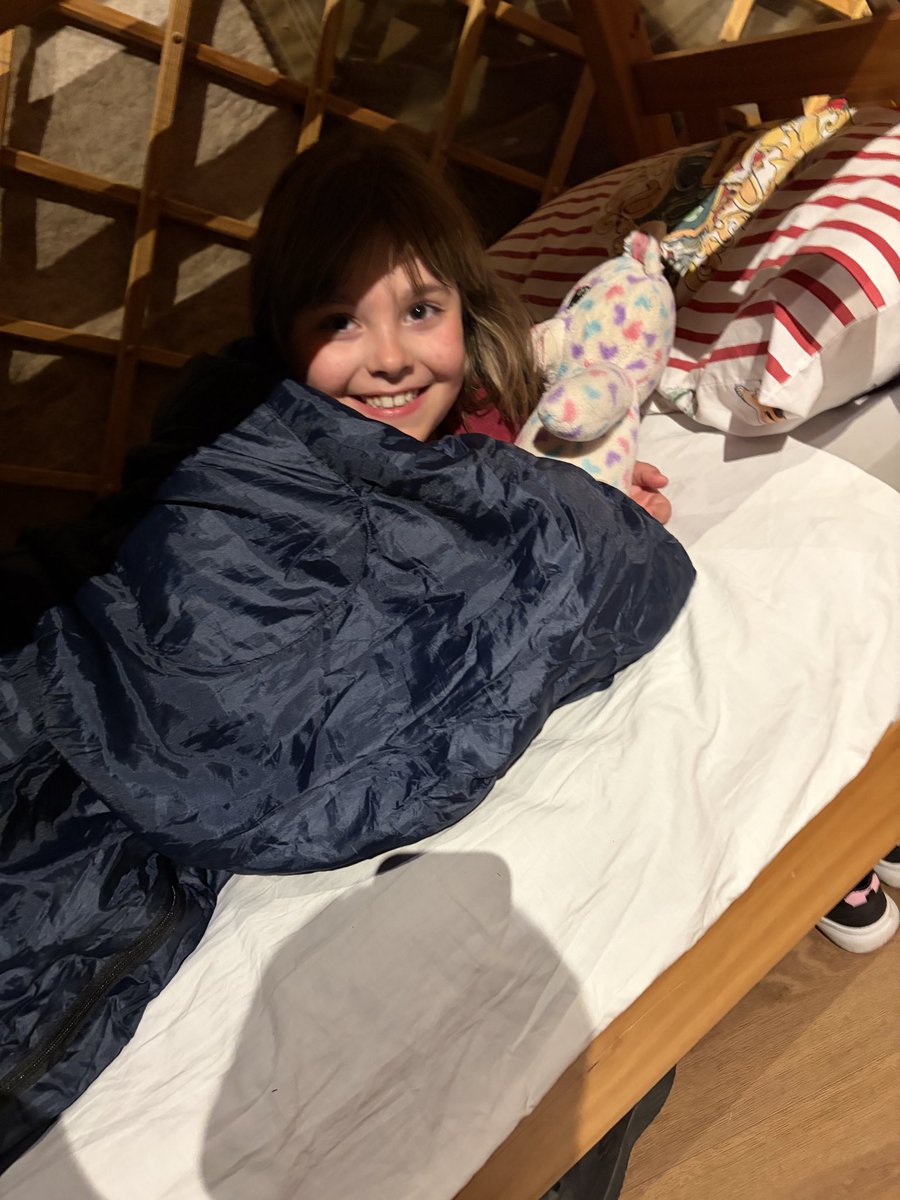 LMS_PESSPA's tweet photo. A great first day of activities. A lovely dinner, some time to play together and now all tucked up in bed 🛏️😴
@LongMeadowSch @Janette91984539 https://t.co/hxc4pkIb3Q